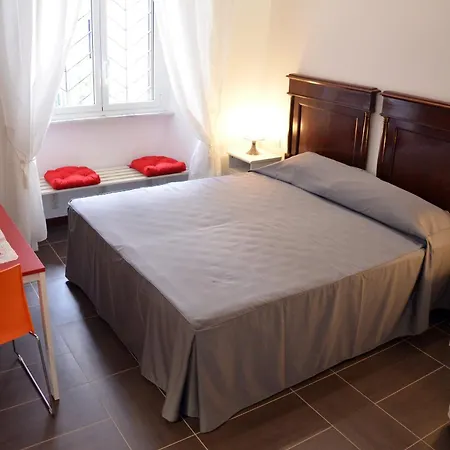 Maison Colosseo (Via dei Querceti 24)-2