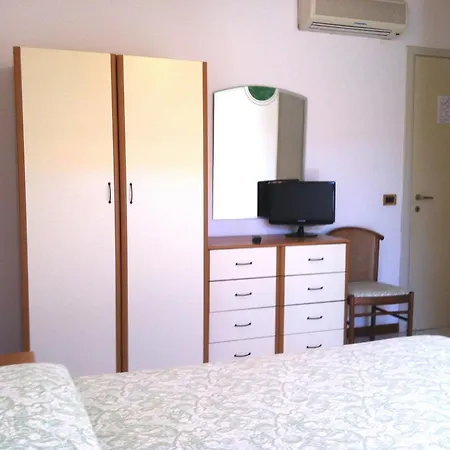Hotel I 4 Assi-2