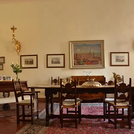 Palazzo Arrivabene B&B-3