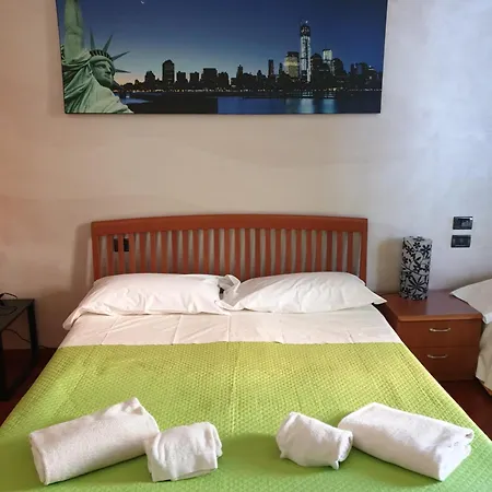 Caravaggio Apartments-3