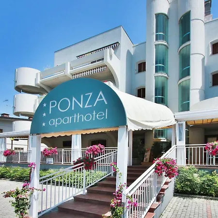 Aparthotel Ponza-3