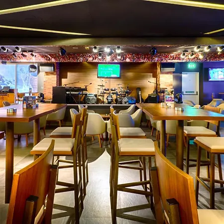 Citymax Hotel Bur Dubai-3