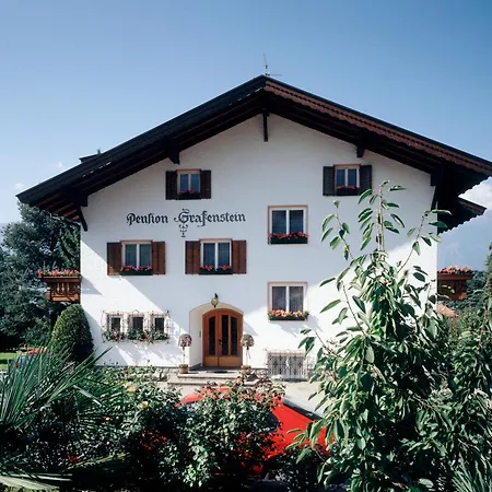 Guesthouse Pension Grafenstein-2