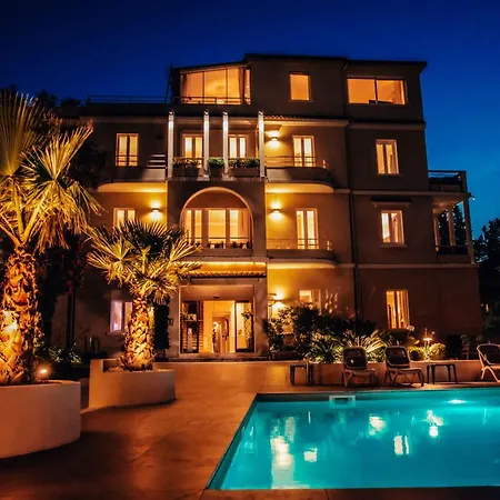 Hotel Benaco-2