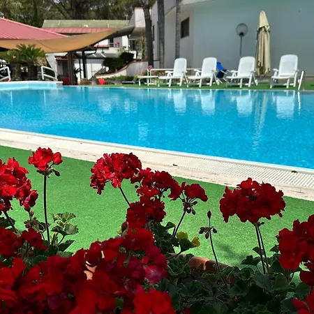 Hotel Village Marina-2