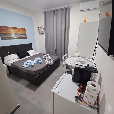 ACRONE GUEST HOUSE Centro Città (Locazione Turistica)-3