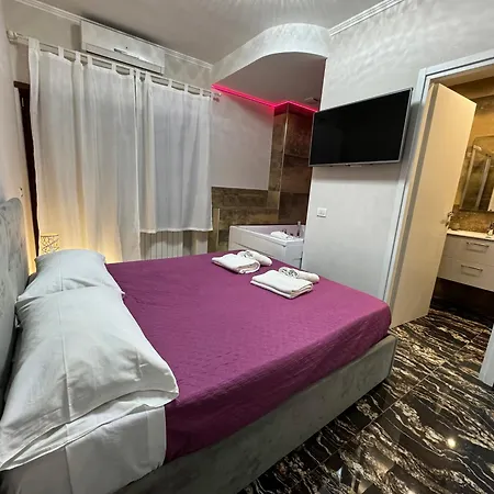 Suite And Room-2