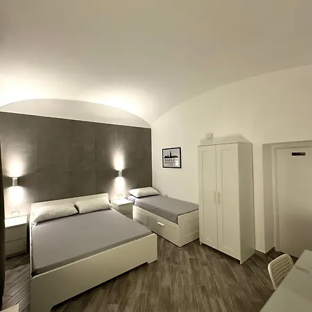 Casa Savoia-2
