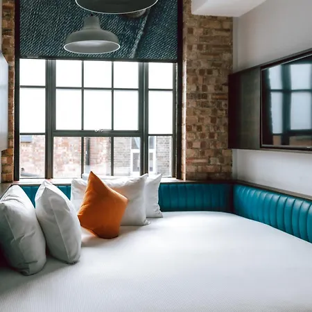 New Road Hotel-2