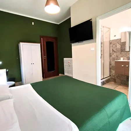 Casa Viola a 900 mt dalla Staz. Centrale-3