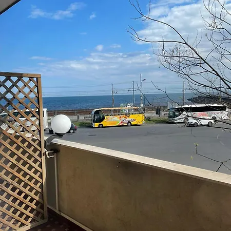 Mirage Mer B&B-3