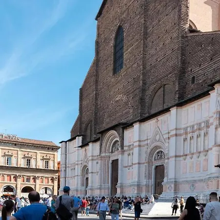 PIAZZA MAGGIORE Rooms&Suites -BEDINBOLOGNACENTRO LUXURYH-2