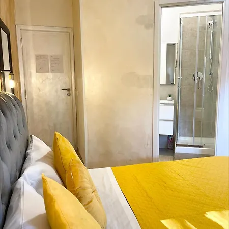 Romoli Rooms And Suites-2