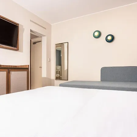 Hotel Diana-3