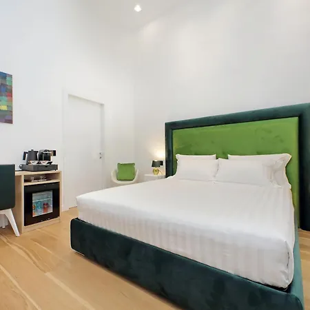 Domus Aurea Luxury Suites-2