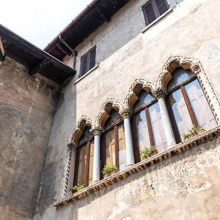 Palazzo delle Guglie by Postcardsfrom-2