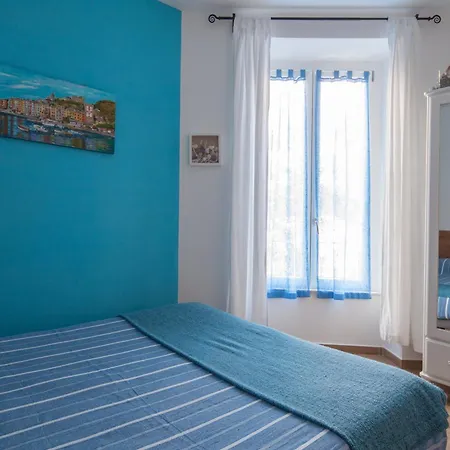 Cinque Terre Charme Rooms-3