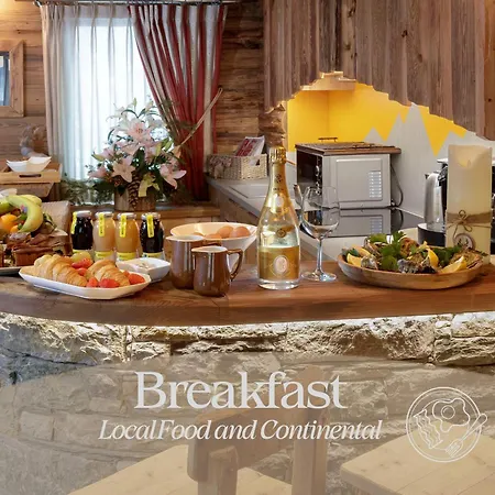 Chalet Matterhorn Francois - Central Alpine Chalet With Private Spa & Breakfast-2