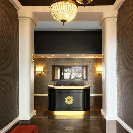 Trianon Borgo Pio Aparthotel-2