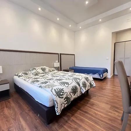 Solaris Guesthouse-2