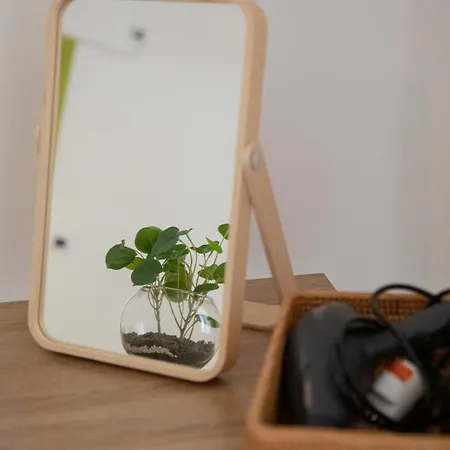 Green Rooms-3