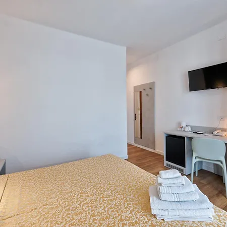 Hotel Al Ponte-3