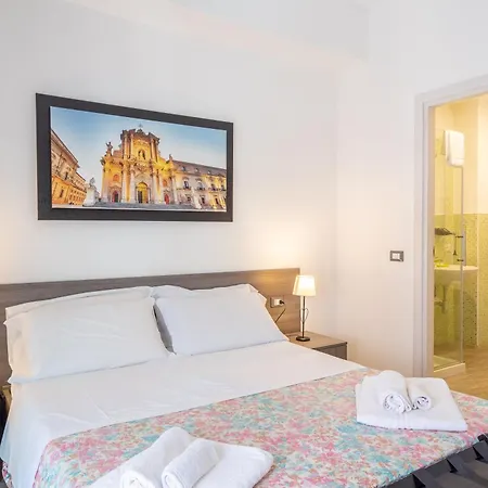 Cavour Rooms-2