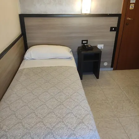 Hotel Salus-3