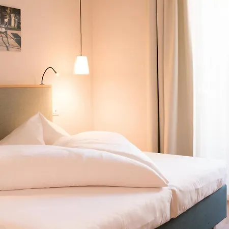 Flora Hotel & Suites-3