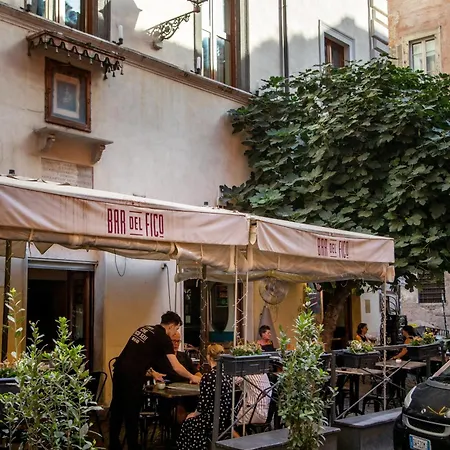The Right Place 4U Navona Luxury Rooms-2