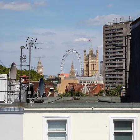 Holiday Inn Express London Victoria By Ihg-2