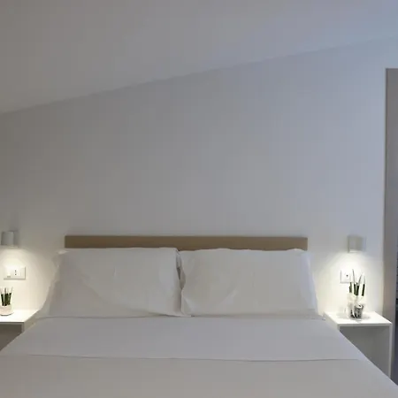 Ruffini Rooms-2