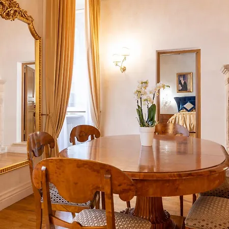 Pantheon Suites In Rome-2