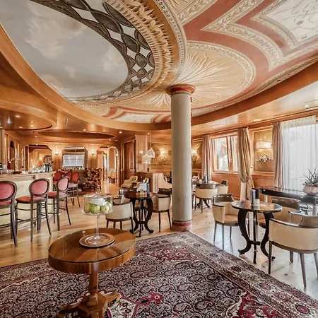 HOTIDAY Room Collection - Campiglio Pradalago-3