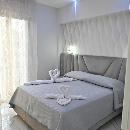 Bebsantaniellohouse1-3