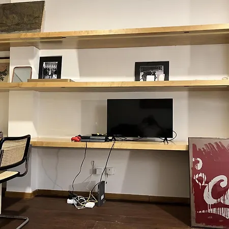 Your Studio @Porta Santo Stefano-3