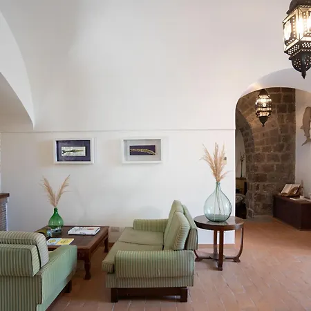 Villa Puolo – With Private Sea Access-2