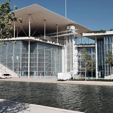 Ava Hotel & Residences Athens Riviera-3