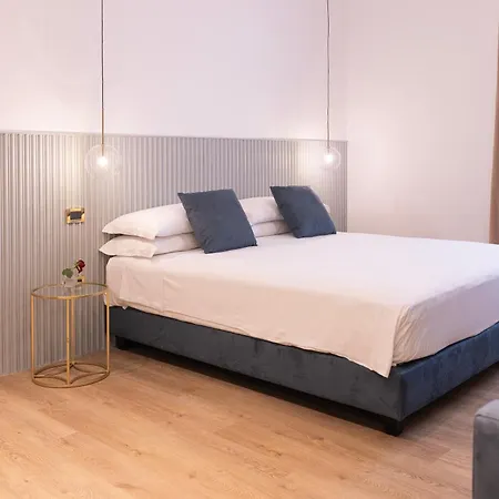 Tiburtina 86 Luxury Suites-2