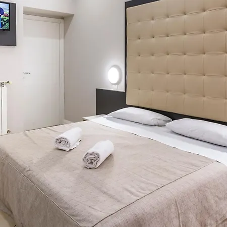 Hotel Demo'-2