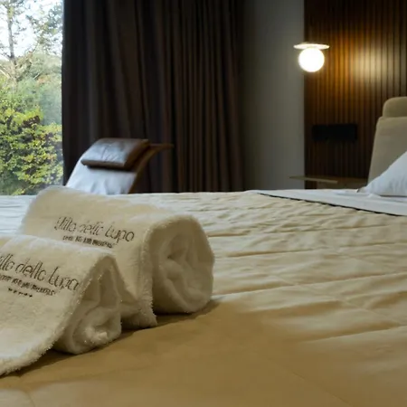 Villa Della Lupa Luxury Rooms-3