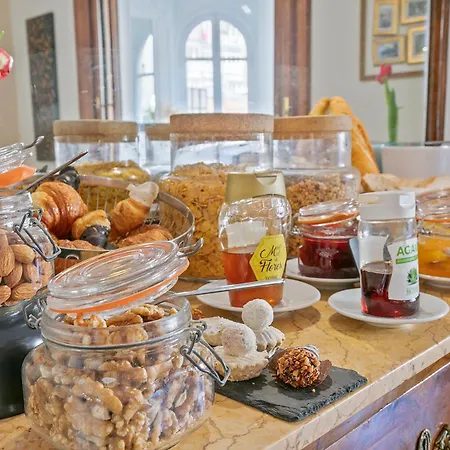 Mihlton Barcelona Boutique B&B (Adults Only)-2