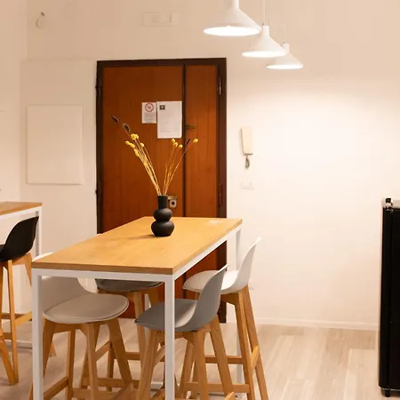 B&B Boutique Four Rooms Bari-3