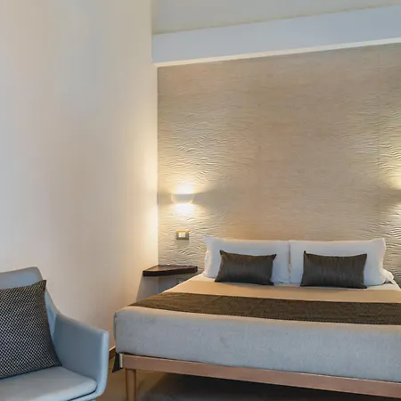 Palazzo San Lazzaro - Jacuzzi Rooms & Suites Lecce Selection-2