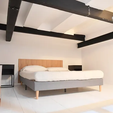 Chiaia 100 rooms-2
