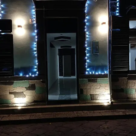 Porta Garibaldi 1-2