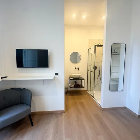 Montezebio Boutique Rooms-3