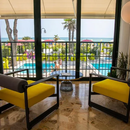 Termini Beach Hotel & Suites-3