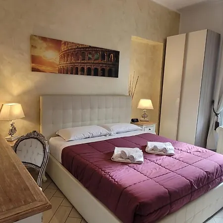 Rome Central Rooms-3