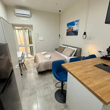 Stay In Naples - Arenaccia 211 Rooms And Suite-3
